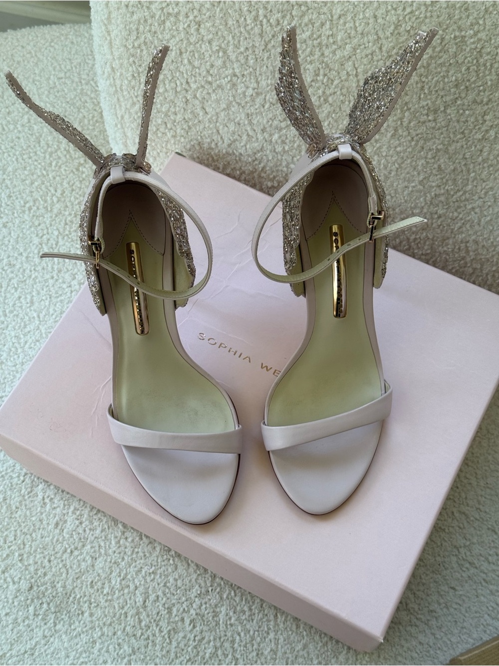 Sophia Webster Blush Pink Crystal Wing Embellished Heels - Picture 11 of 12